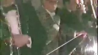 Дэгдээхэйн fucks босс-ийн албан тушаалд шийтгэл болгон хулгай