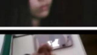 Худалдагчаас ирсэн гоемсог охин арын өрөөнд бууж өгөв