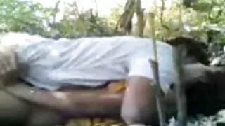Сонирхолтой охин үрж pussy дамжуулан дотуур хувцас