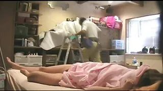 Кастинг busty blonde - д зочлох нь секс агент руу бууж өгсөн