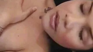 Masturbation дараа шалан дээр Эхнэр cums Squirting