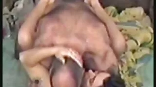 Сайхан slut masturbates болон sucks хойлог