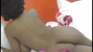 Нарийн бичгийн дарга Se succ хүлээж Үйлчлүүлэгч бага зэрэг хөхсөн