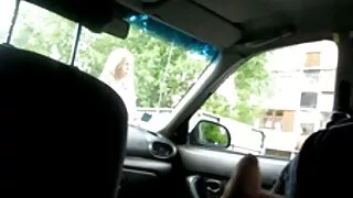 Horny Шаргал Нүцгэн гар үрж pussy
