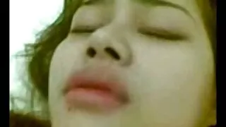 Ар гэрийн masturbating түүний pussy өмнө w