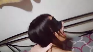 Зөөлөн, энхрий охин нь тахиа унаж хүссэн