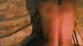 Сэтгэл ханамжгүй pussy нь Хатагтай малгай masturbates нь тоглоом