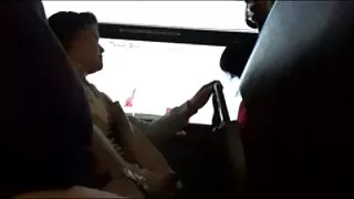 Унтлагын өрөөнд дээд зэргийн сексийн дараа pussy дээр Cumshot